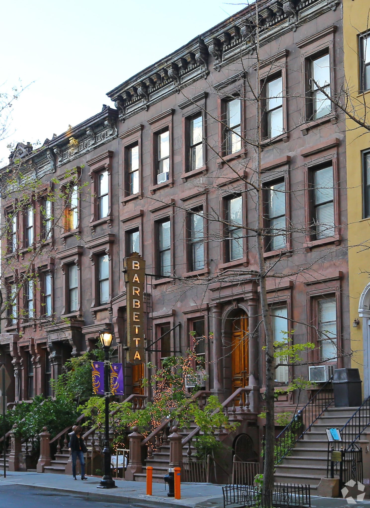 319-321 W 46th St, New York, NY for sale Primary Photo- Image 1 of 5