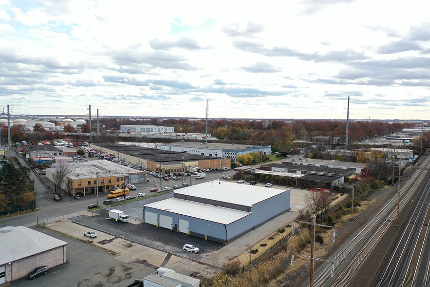 1401 E Linden Ave, Linden, NJ for lease - Building Photo - Image 3 of 6