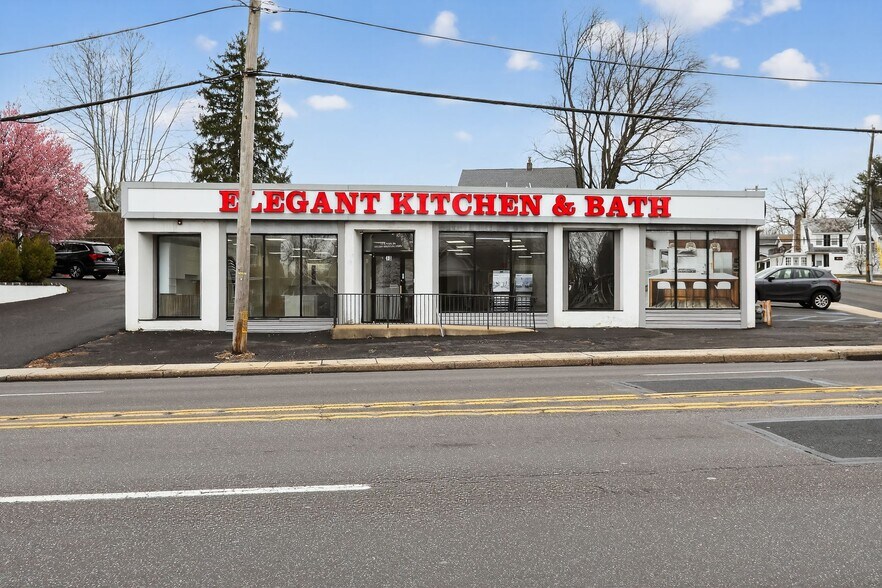 13 N York Rd, Willow Grove, PA à louer - Photo du bâtiment - Image 2 de 34