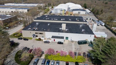 45 Finnell Dr, Weymouth, MA à louer Photo intérieure- Image 2 de 18