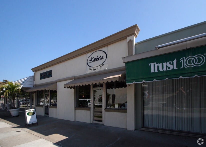 126-128 N Orange Ave, Sarasota, FL for lease - Building Photo - Image 2 of 4