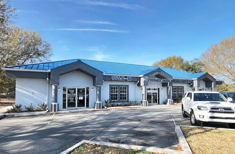 4585-4589 H.C. Yates Ln, Saint Cloud, FL for sale Primary Photo- Image 1 of 12