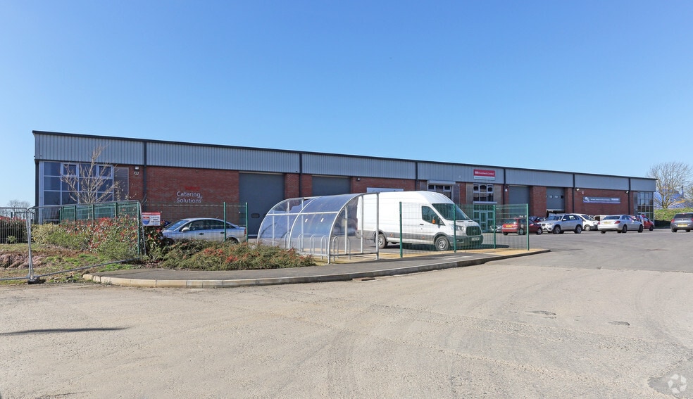 Leicester Rd, Market Harborough for lease - Primary Photo - Image 1 of 3