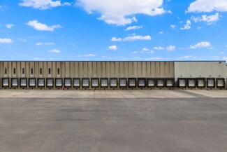 Plus de détails pour 7245 Henry Clay Blvd, Liverpool, NY - Industriel à louer