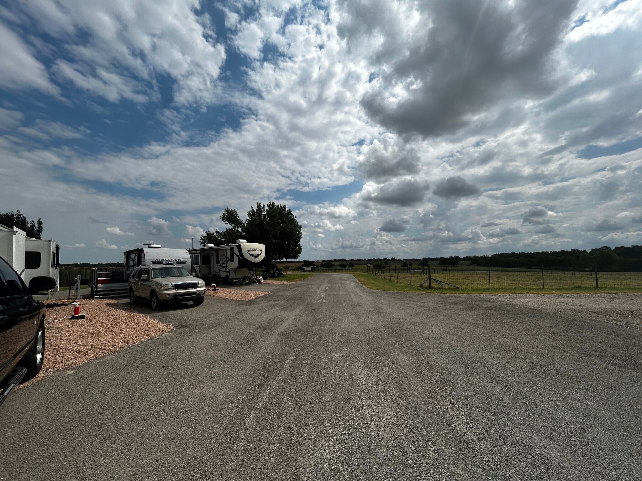 1810 County Road 374, Taylor, TX à louer Photo principale- Image 1 de 5