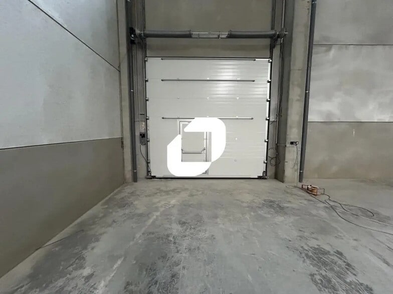 Flex dans Moissy-Cramayel à louer - Photo intérieure - Image 2 de 6