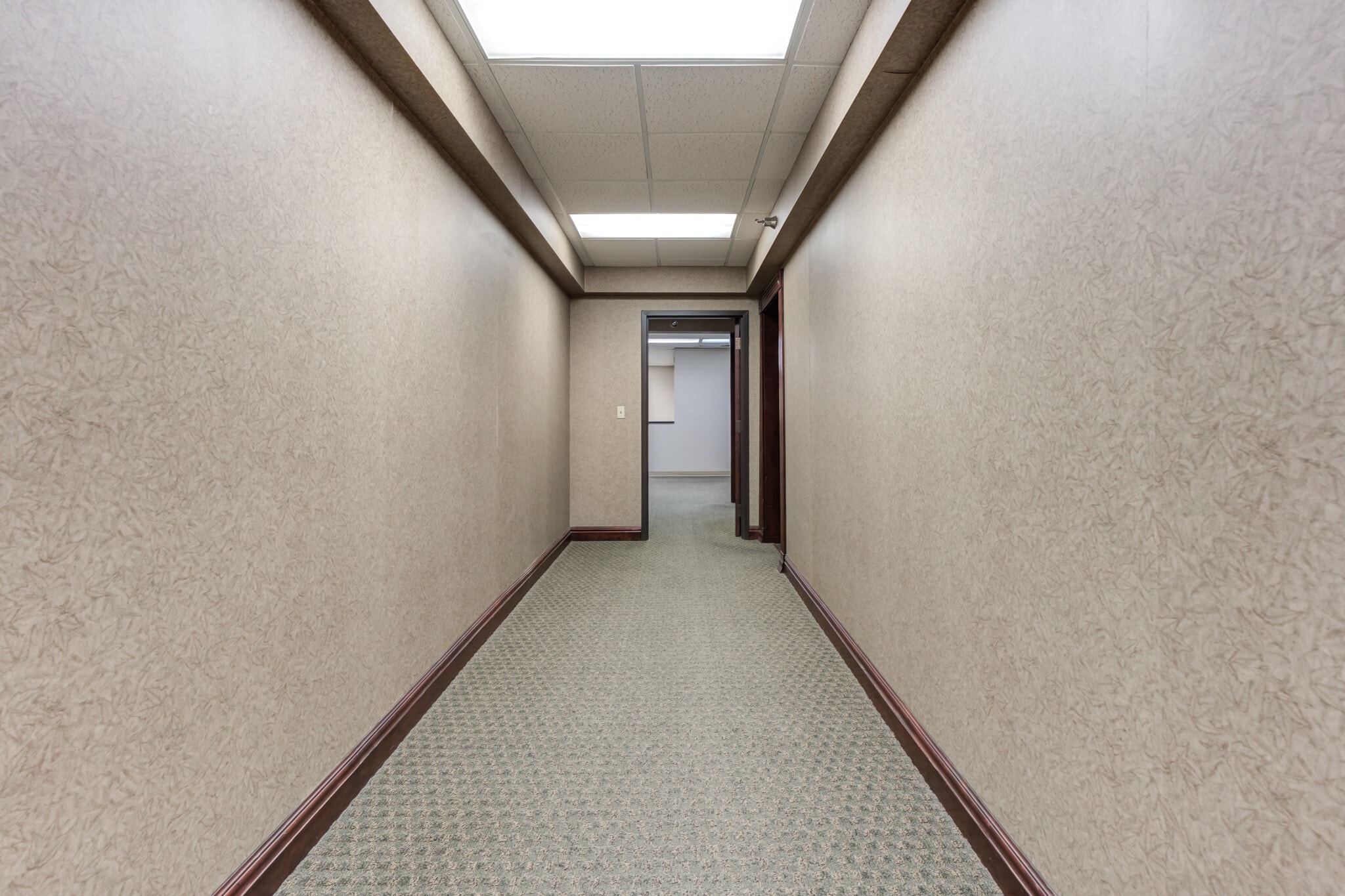 1500 Broadway St, Lubbock, TX for lease Interior Photo- Image 1 of 9