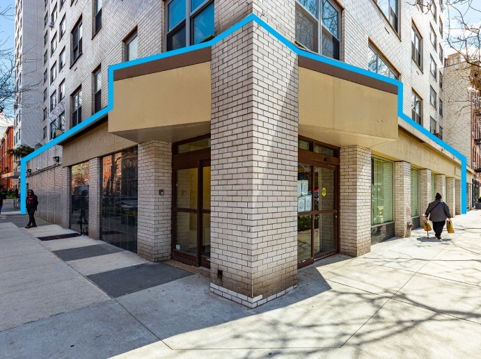 188 9th Ave, New York, NY for lease Building Photo- Image 1 of 3