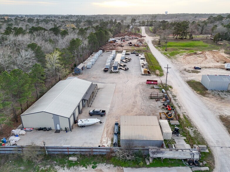 11192 Meador Rd, Willis, TX à vendre - Photo du bâtiment - Image 3 de 7