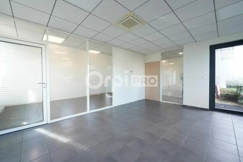 Bureau dans Vénissieux à vendre - Photo intérieure - Image 1 de 12
