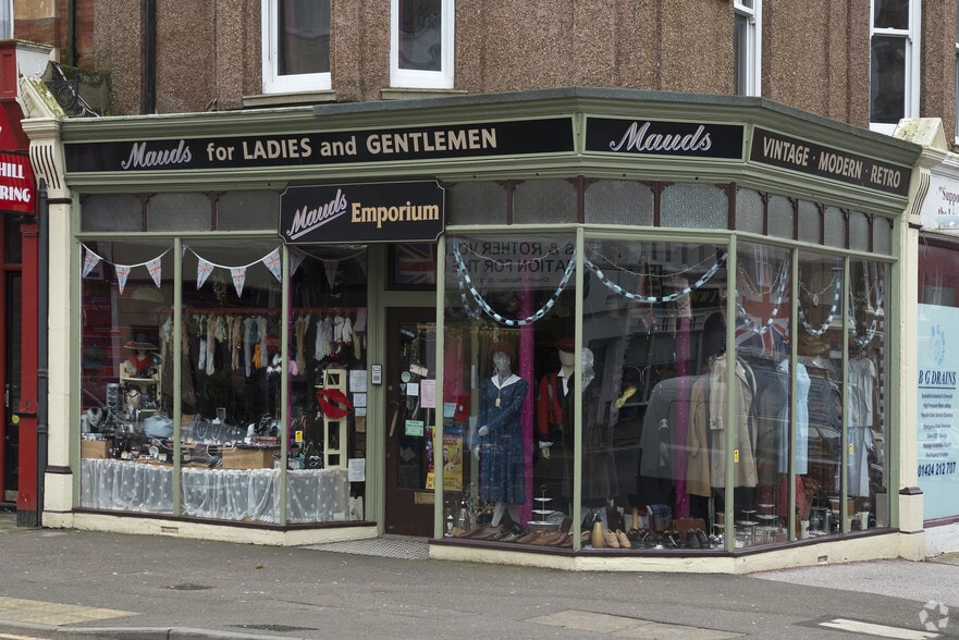 22 St Leonards Rd, Bexhill On Sea for lease - Building Photo - Image 2 of 6