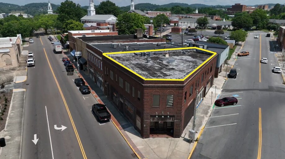 233 E Sullivan St, Kingsport, TN à vendre - Photo du bâtiment - Image 2 de 3
