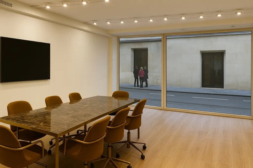 Office in Paris for sale - Interior Photo - Image 1 of 4
