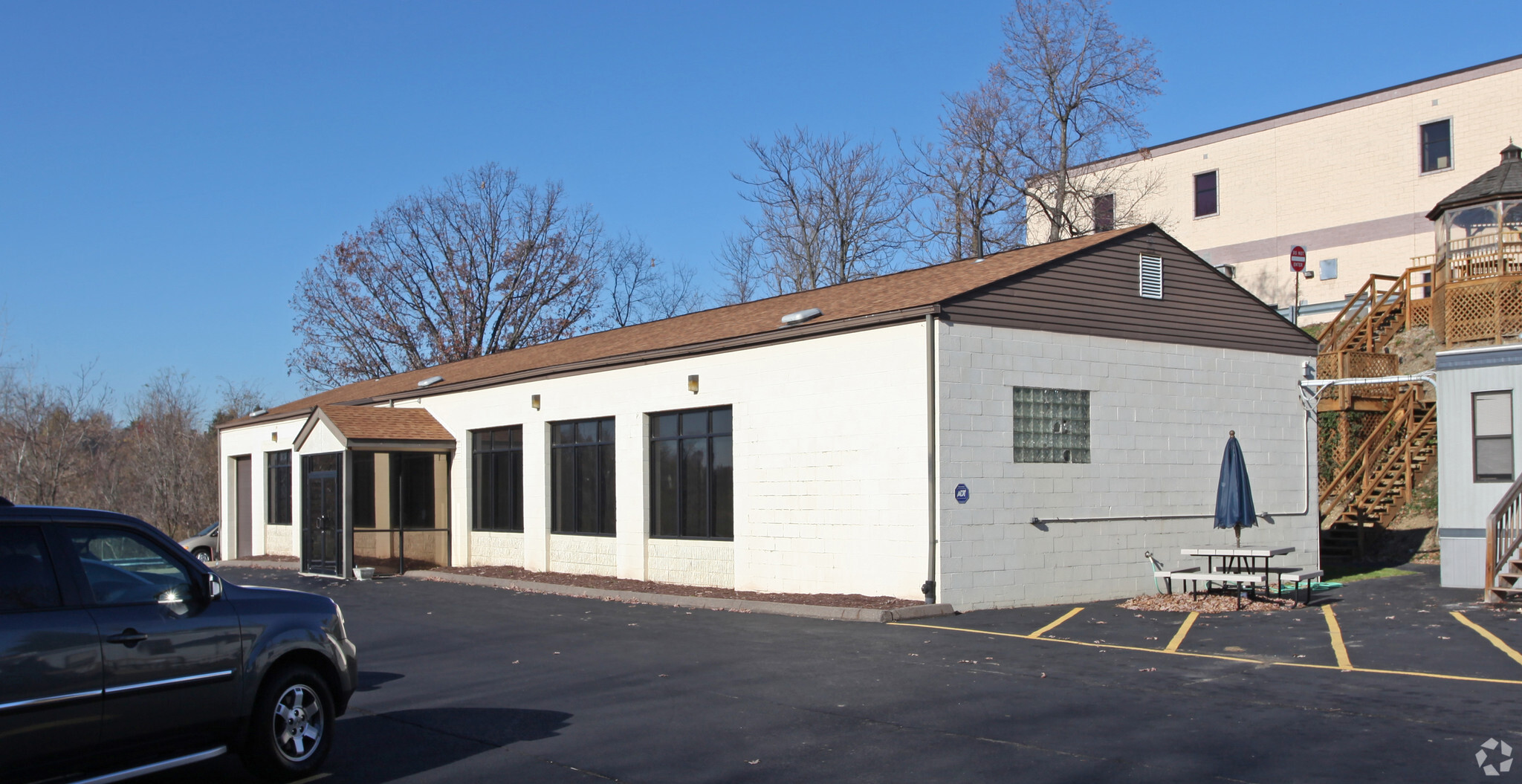 1500 Lebanon Church Rd, Pittsburgh, PA à vendre Photo principale- Image 1 de 1