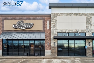 2931 7th Ave, Marion, IA à louer Photo du bâtiment- Image 2 de 14