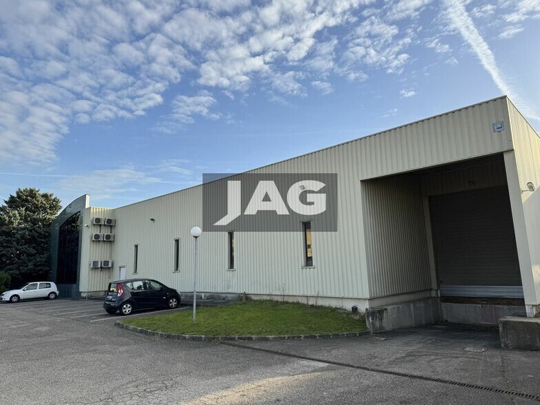 Flex in Genas for lease - Building Photo - Image 1 of 6