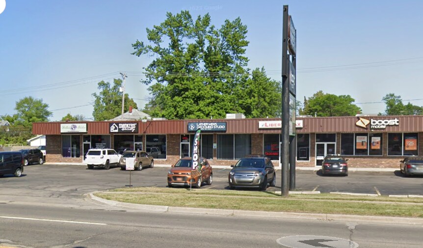 540-610 N Telegraph Rd, Monroe, MI à louer - Photo du bâtiment - Image 2 de 2