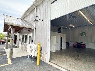145 N Moyer St, Annville, PA à vendre - Photo du bâtiment - Image 3 de 7