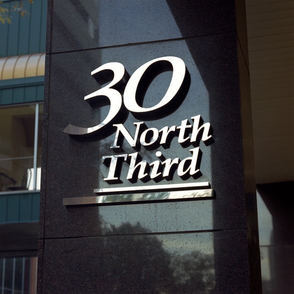 30 N Third St, Harrisburg, PA for lease - Building Photo - Image 3 of 8