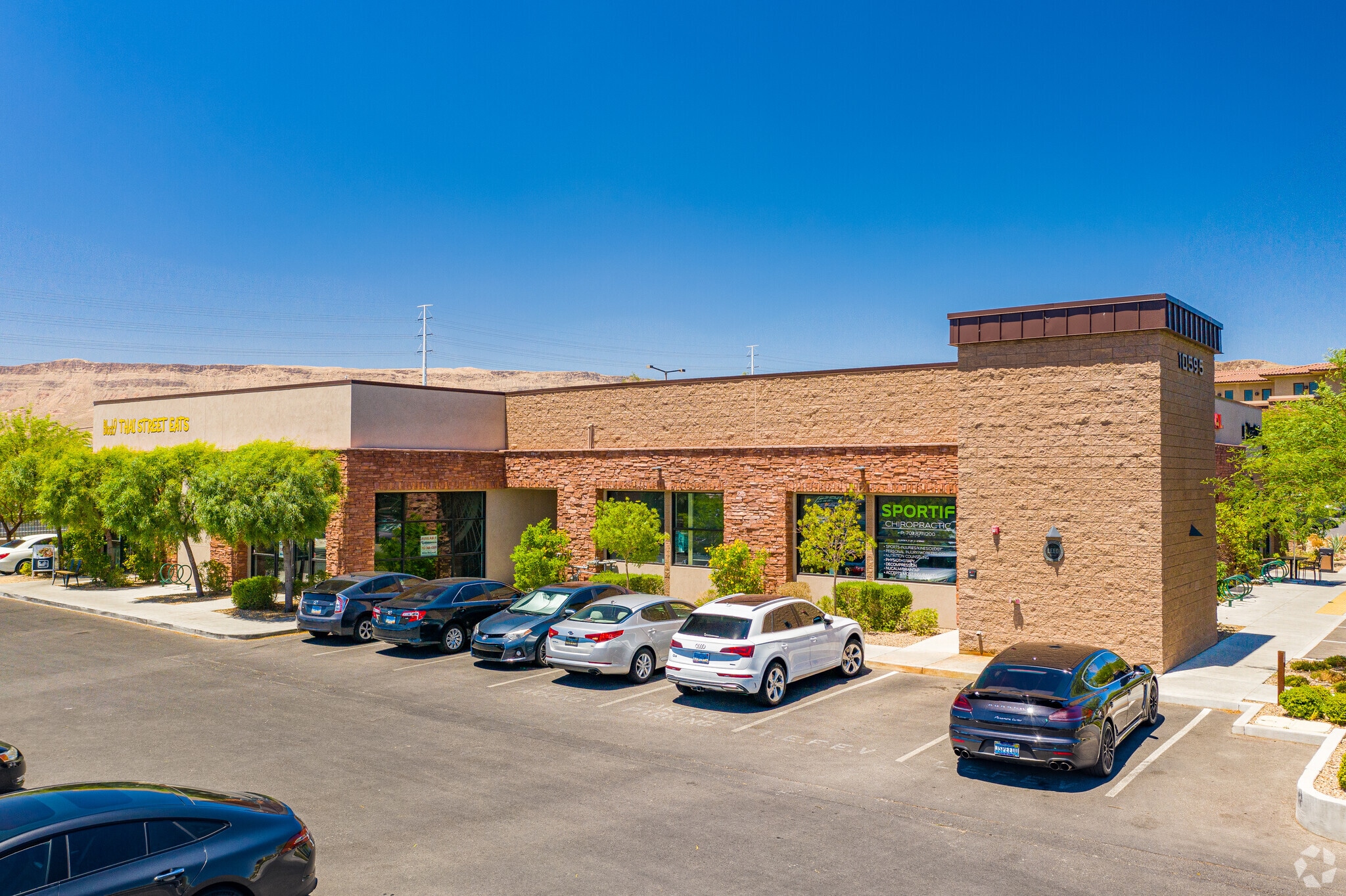 10595 Discovery Dr, Las Vegas, NV for lease Primary Photo- Image 1 of 22