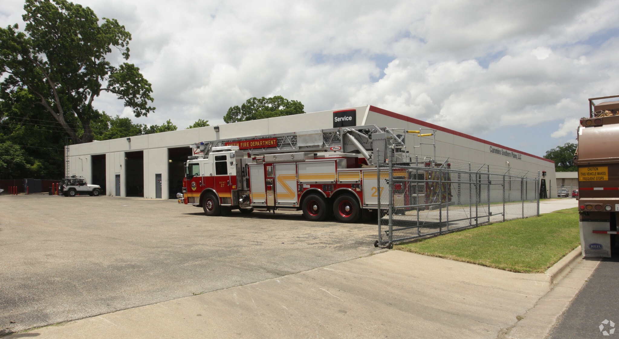 1700 Smith Rd, Austin, TX for lease Primary Photo- Image 1 of 5