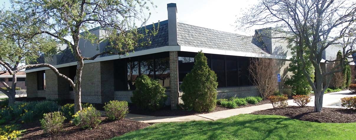 2388 Schuetz Rd, Maryland Heights, MO à vendre Photo principale- Image 1 de 10