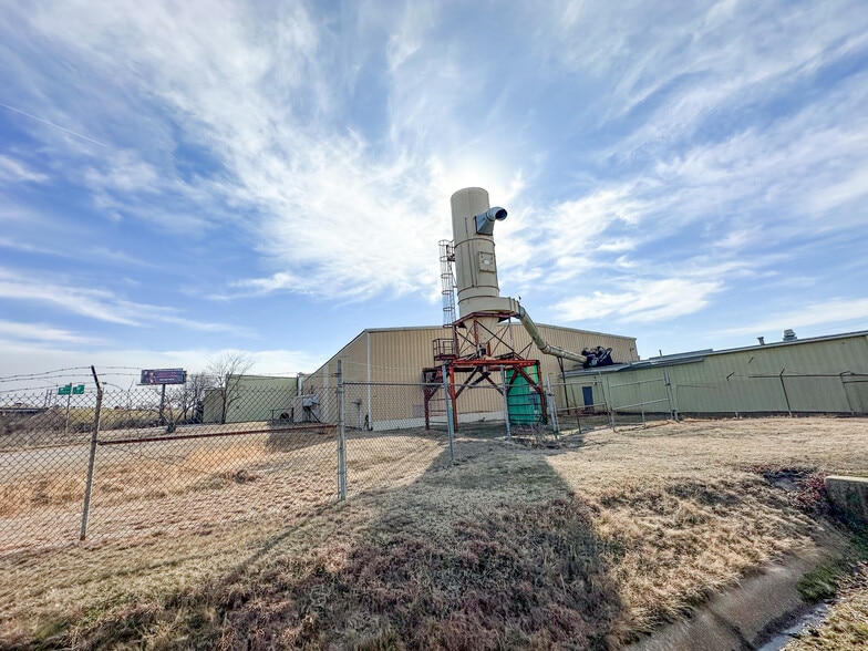 5201 S 34th St, Fort Smith, AR for sale - Building Photo - Image 3 of 5