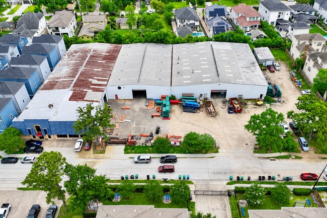 More details for 924 Fisher St, Houston, TX - Industrial for Lease