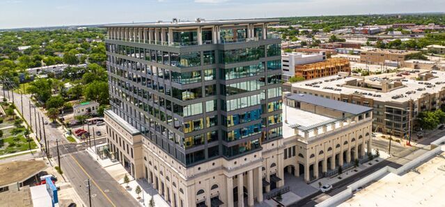 1900 Broadway St, San Antonio, TX à louer - Photo du bâtiment - Image 2 de 18