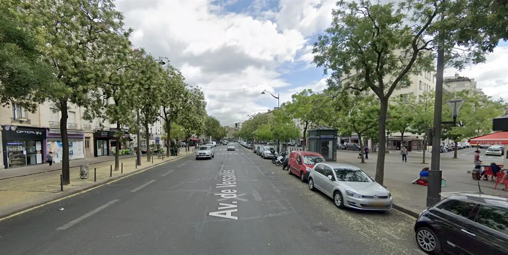 Retail in Paris for lease Building Photo- Image 1 of 3