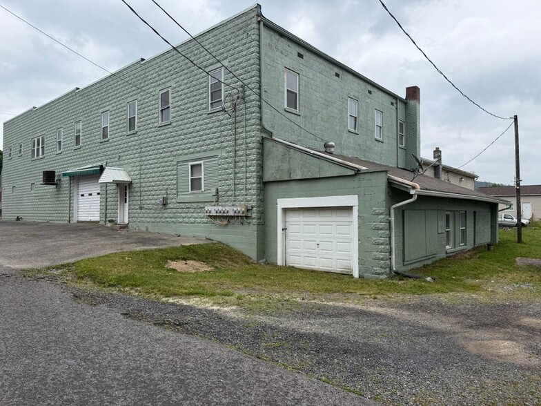 524 Nicholas st, Rupert, WV for sale - Building Photo - Image 3 of 3