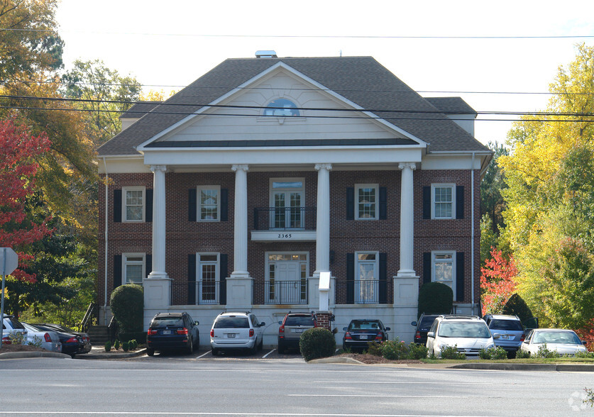 2365 Old Milton Pky, Alpharetta, GA à louer - Photo principale - Image 1 de 3