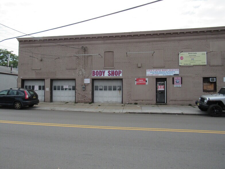114-120 Sandford St, New Brunswick, NJ for lease - Building Photo - Image 2 of 5