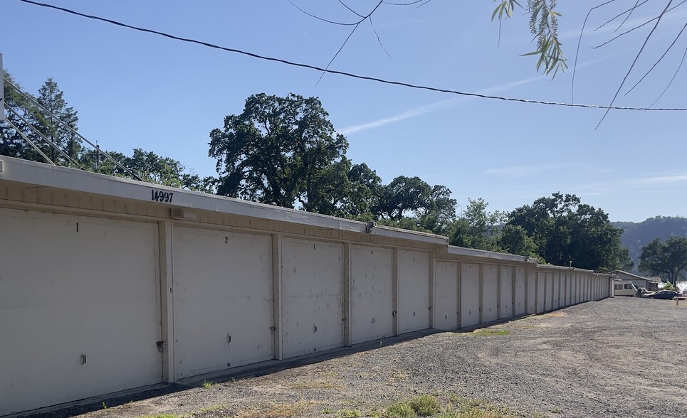 14997 Weyland Ave, Clearlake, CA for sale - Building Photo - Image 1 of 5