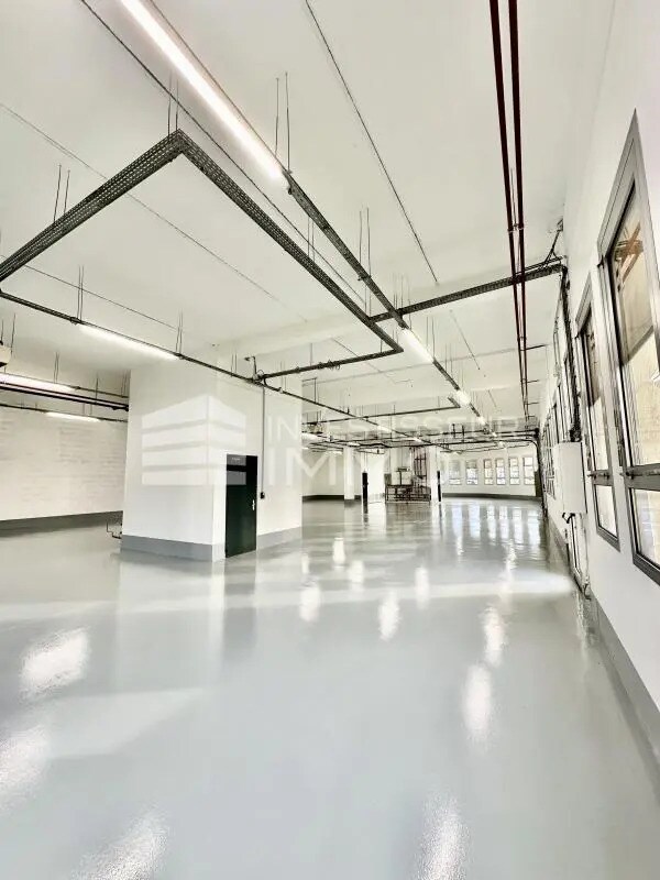 Flex in Bonneuil-sur-Marne for lease Interior Photo- Image 1 of 6