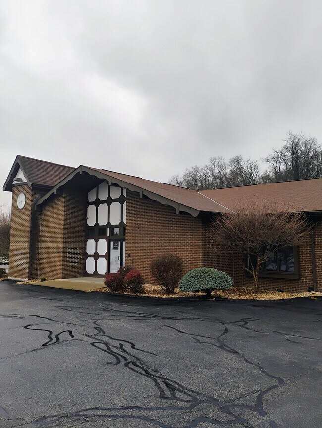 More details for 2550 Brownsville Rd, South Park, PA - Office/Retail, Retail for Lease