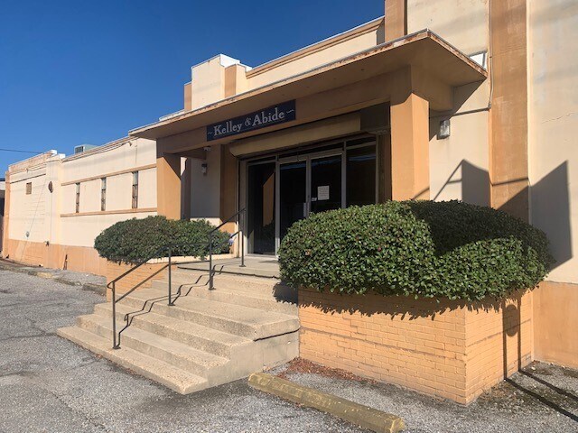 4401 Euphrosine St, New Orleans, LA à vendre - Photo du bâtiment - Image 1 de 8