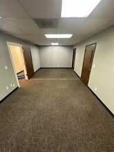 2112 S 109th St, Tacoma, WA for lease Interior Photo- Image 1 of 2