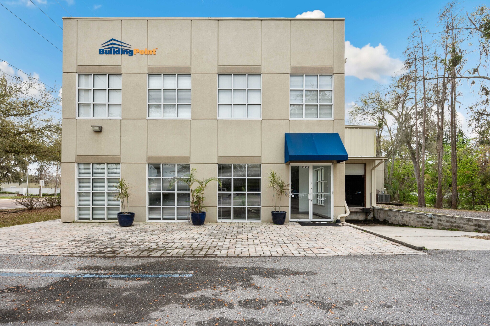 16238-16242 N Florida Ave, Lutz, FL à louer Photo du bâtiment- Image 1 de 28