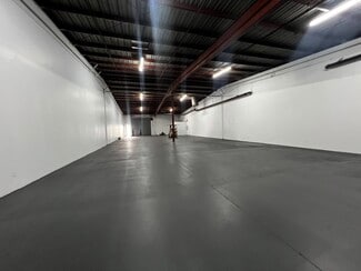 More details for 4903 Long Beach Ave, Los Angeles, CA - Industrial for Lease