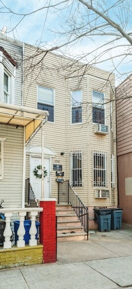 298 Arlington Ave, Brooklyn, NY à vendre - Photo du bâtiment - Image 3 de 4