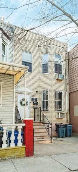 298 Arlington Ave, Brooklyn, NY à vendre - Photo du bâtiment - Image 3 de 4