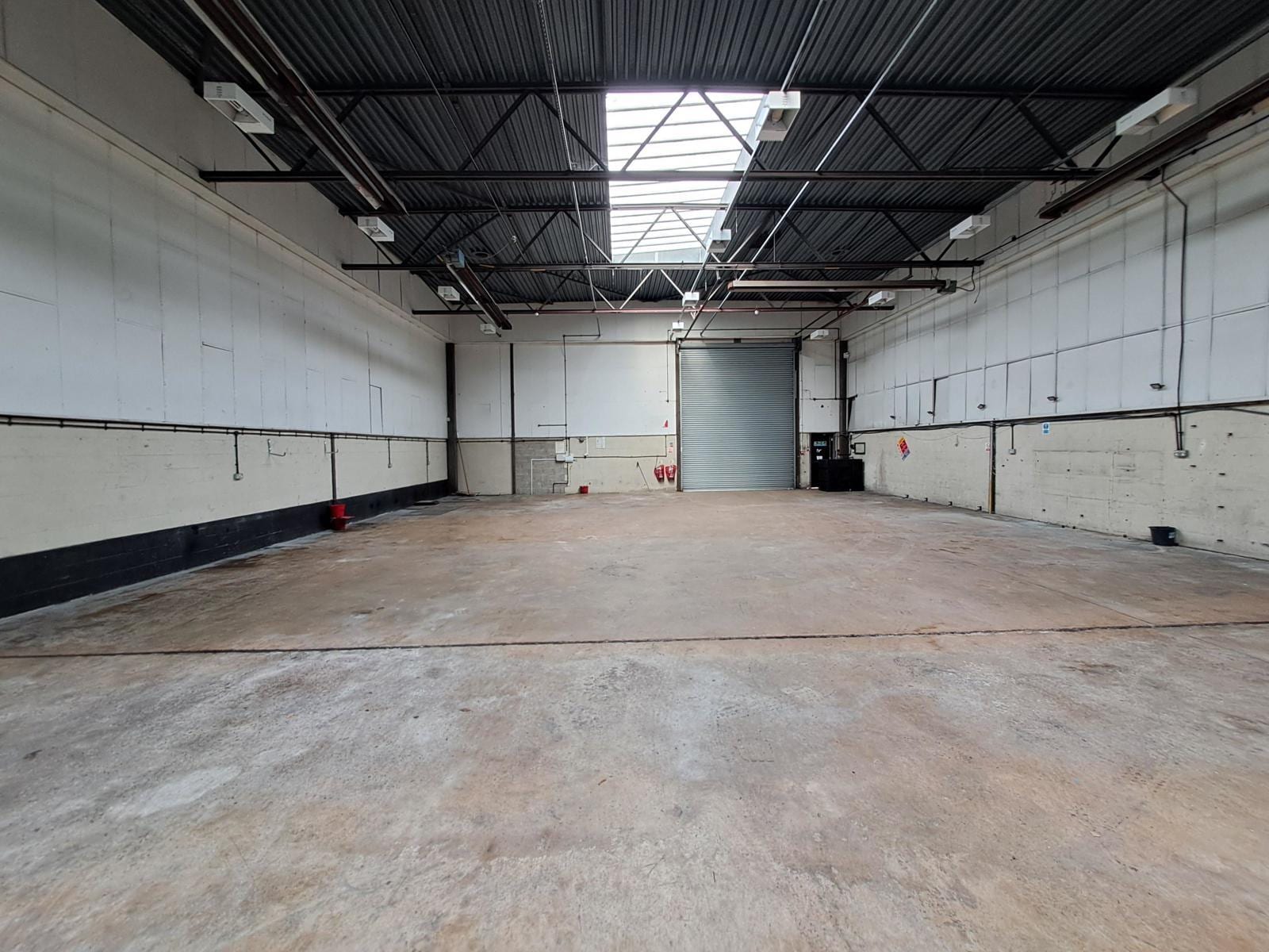 Denbigh Hall, Milton Keynes for lease Interior Photo- Image 1 of 2