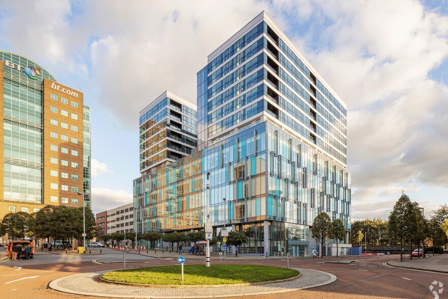 Lanyon Pl, Belfast à louer - Photo principale - Image 1 de 5