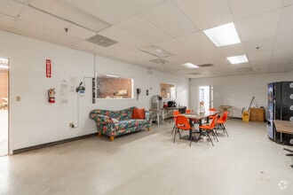 980 3rd Ave SE, Hickory, NC à vendre Photo intérieure- Image 2 de 9