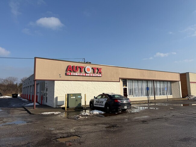 More details for 4635 Northfield Rd, Cleveland, OH - Retail for Sale