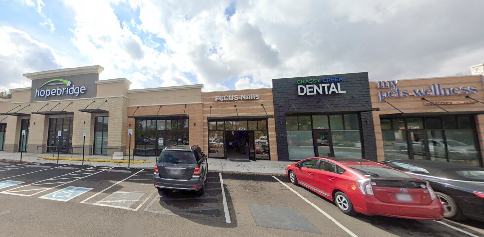 6736 Malone Creek Dr, Knoxville, TN à louer - Photo du bâtiment - Image 2 de 5