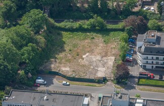 Plus de détails pour 34 Burwash Rd, Crawley - Terrain à louer