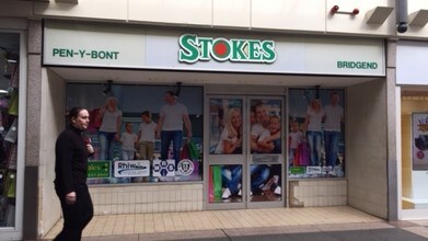 Nolton Arcade, Bridgend à louer Photo du bâtiment- Image 1 de 1