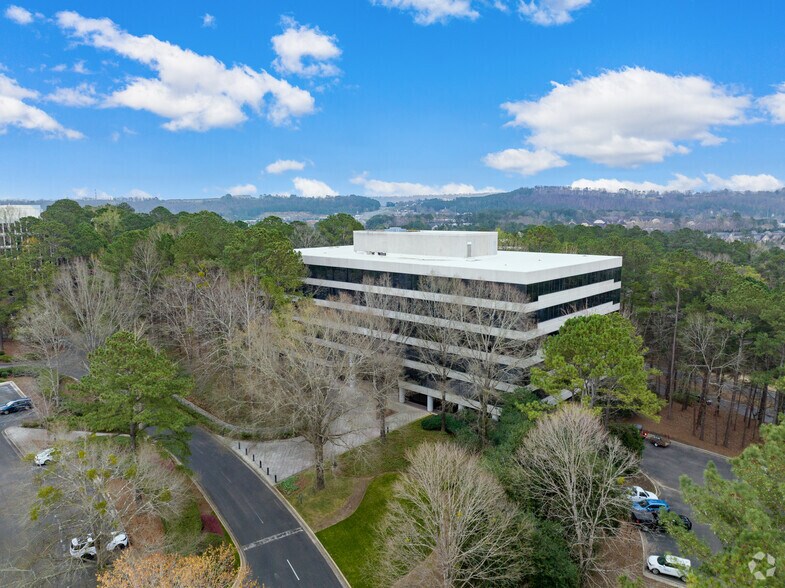 22 Inverness Center Pky, Birmingham, AL à louer - Photo du bâtiment - Image 2 de 7